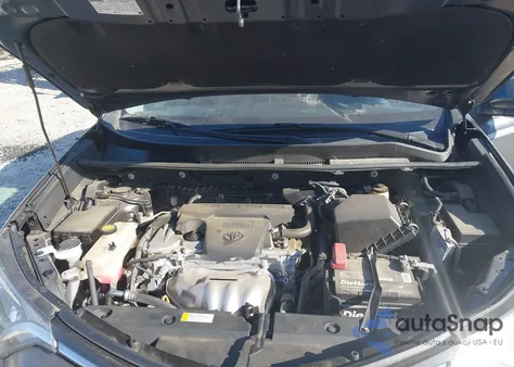 2018 Toyota Rav4 Xle from USA, damaged, VIN 2T3WFREV7JW411796